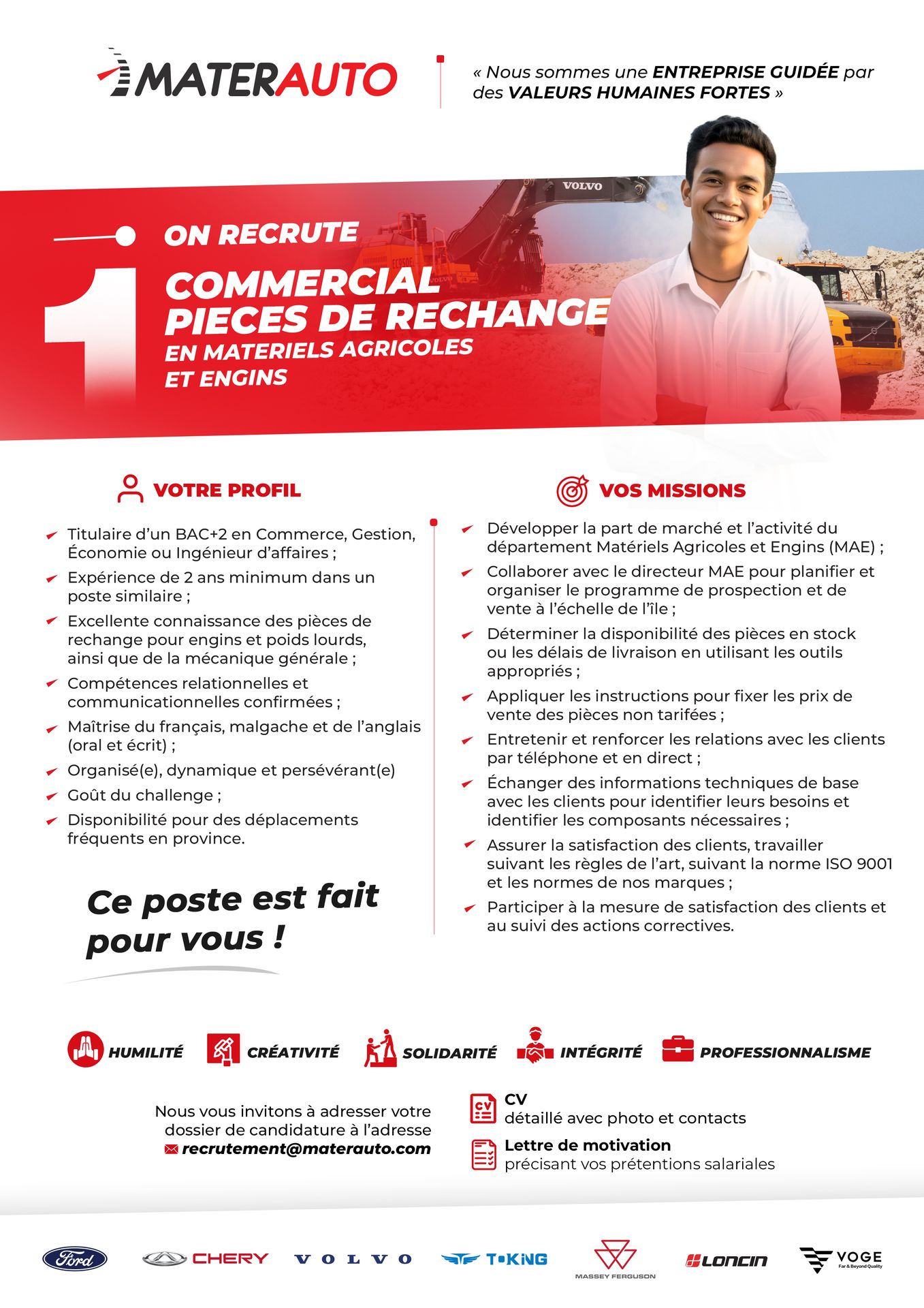 Commercial en Pièces de rechanges engins et poids lourd